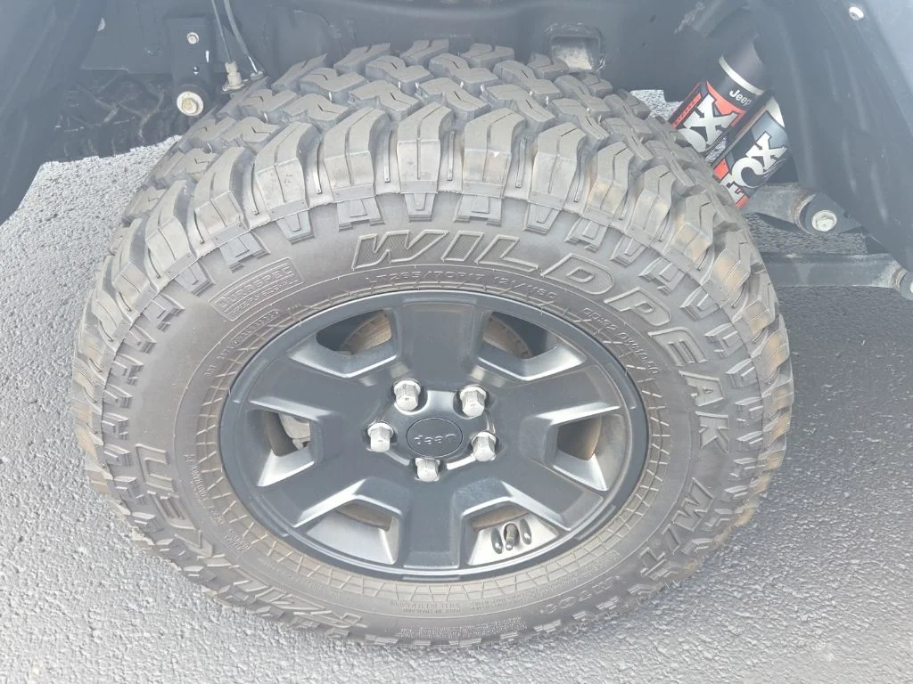 2022 Jeep Gladiator Mojave - Photo 11