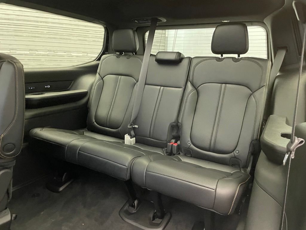 New 2026 High Gloss Black Exterior Paint Jeep 85th Anniversary Edition image 20