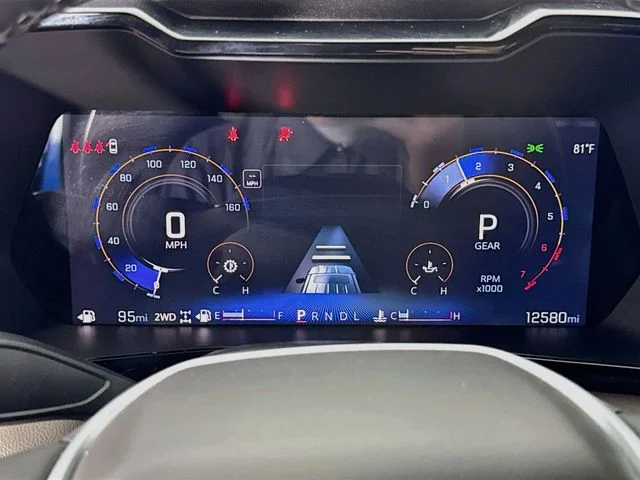 Used 2024 Blue Chevrolet ZR2 image 13