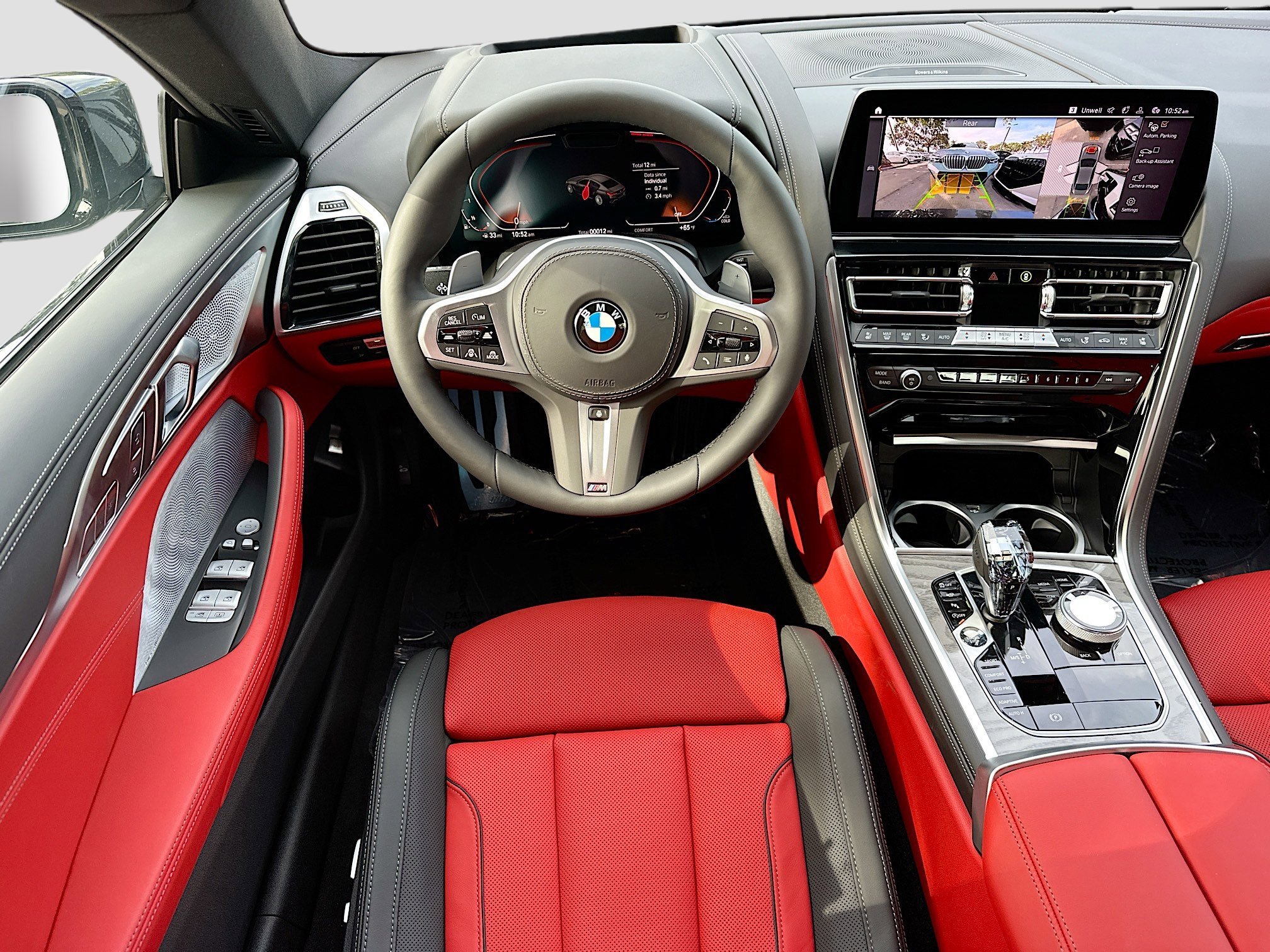 2026 BMW 8 Series 840i - Photo 18
