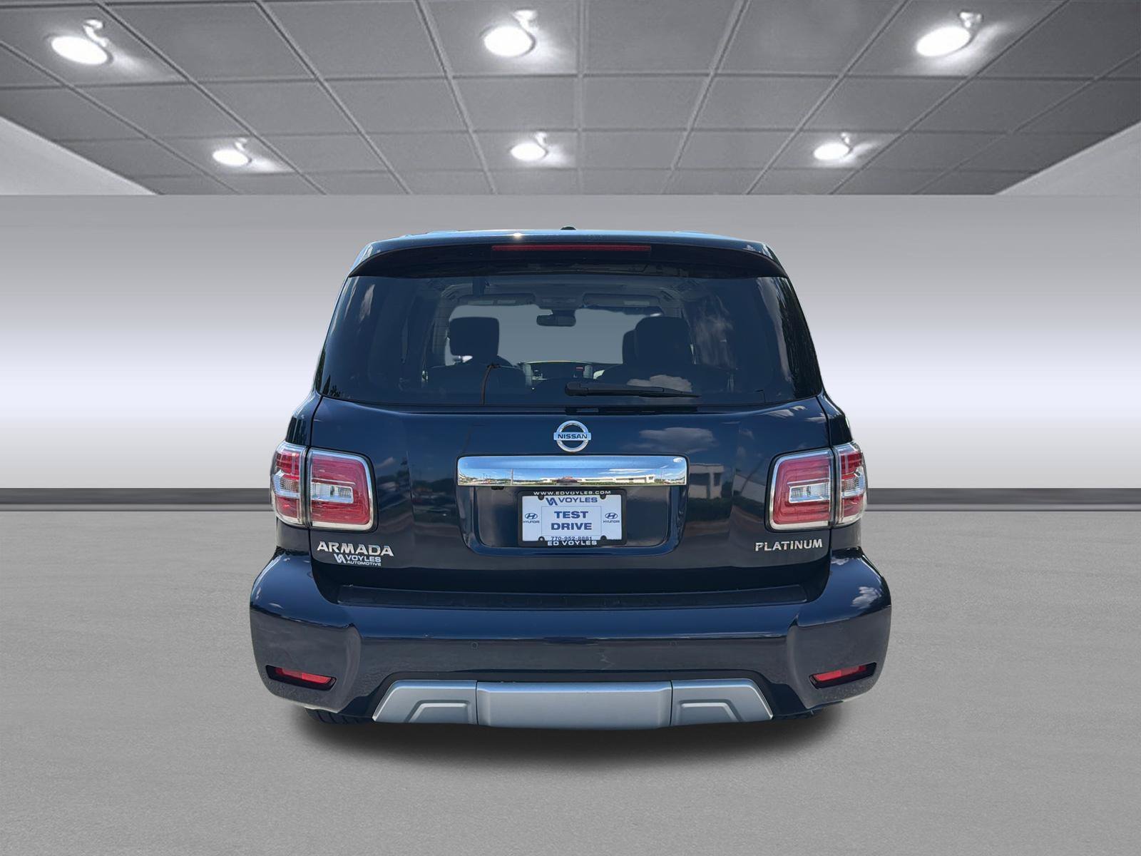 Used 2017 Hermosa Blue Nissan Platinum image 6