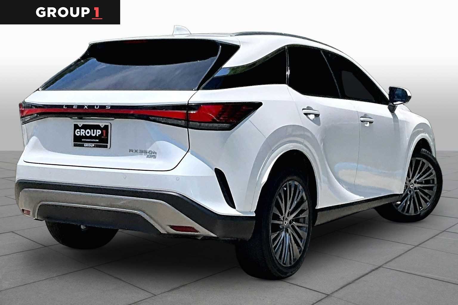 Used 2023 Eminent White Pearl Lexus Luxury image 11