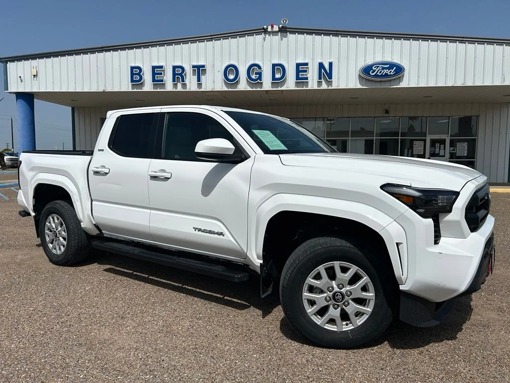 Used 2024 White Toyota SR5 image 1