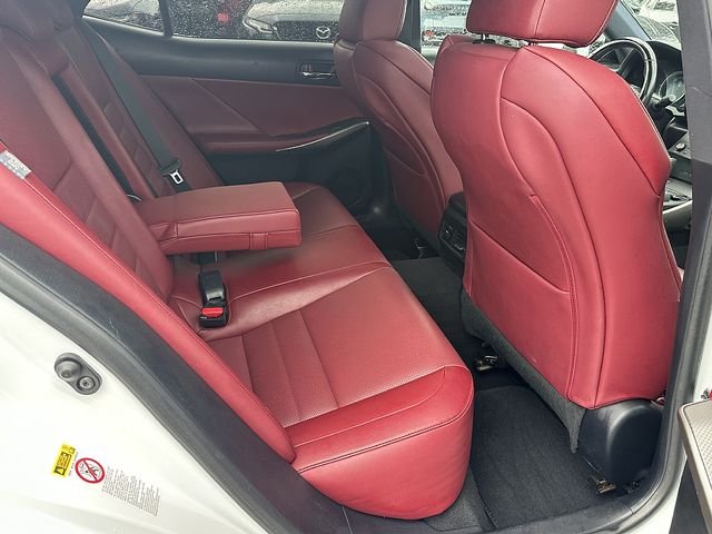 Used 2016 White Lexus 200t image 13