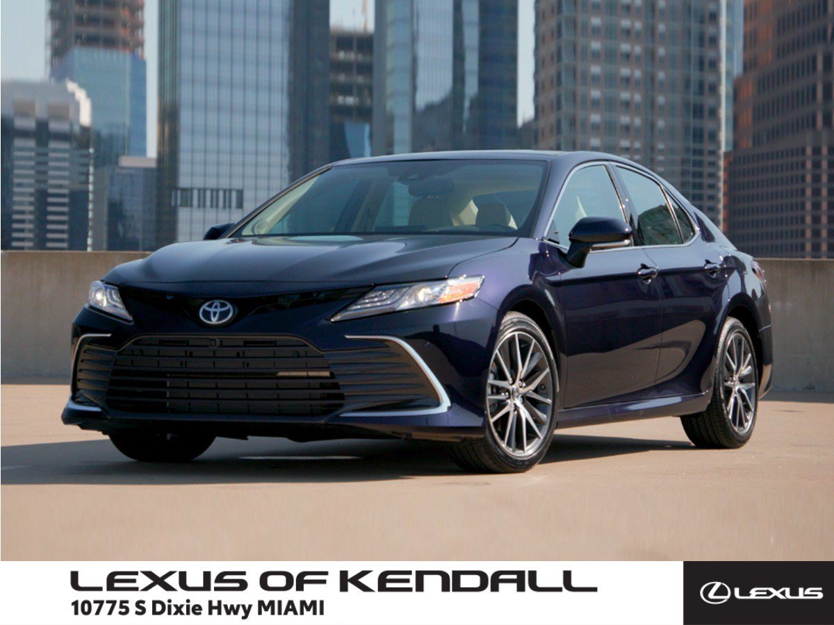 Used 2024 Midnight Black Metallic Toyota SE image 1
