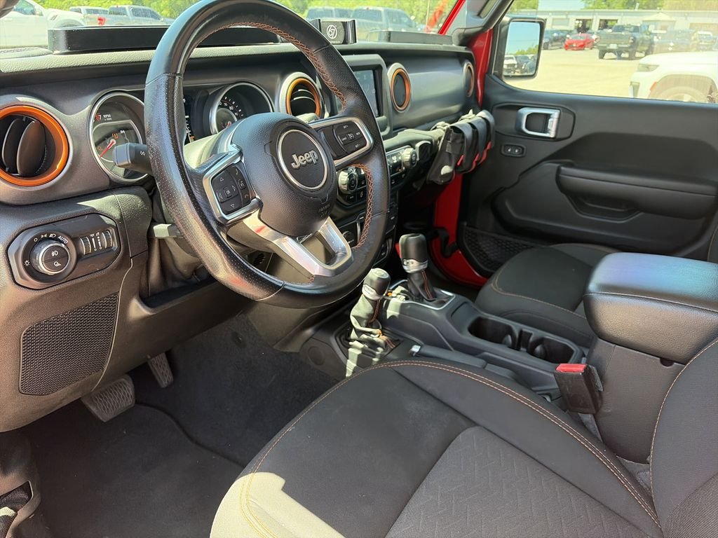 Used 2021 Red Jeep Mojave image 10