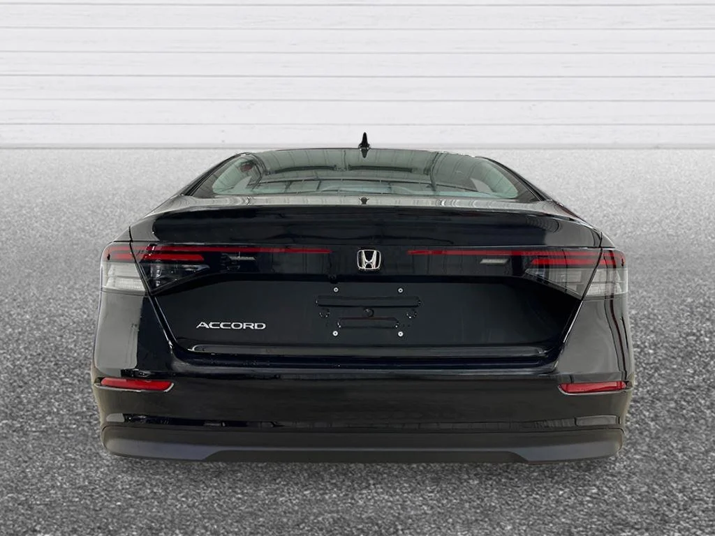 New 2026 Crystal Black Pearl Honda SE image 4