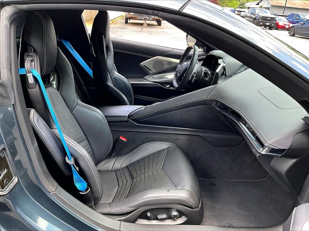 Used 2020 Shadow Gray Metallic Chevrolet Stingray image 14
