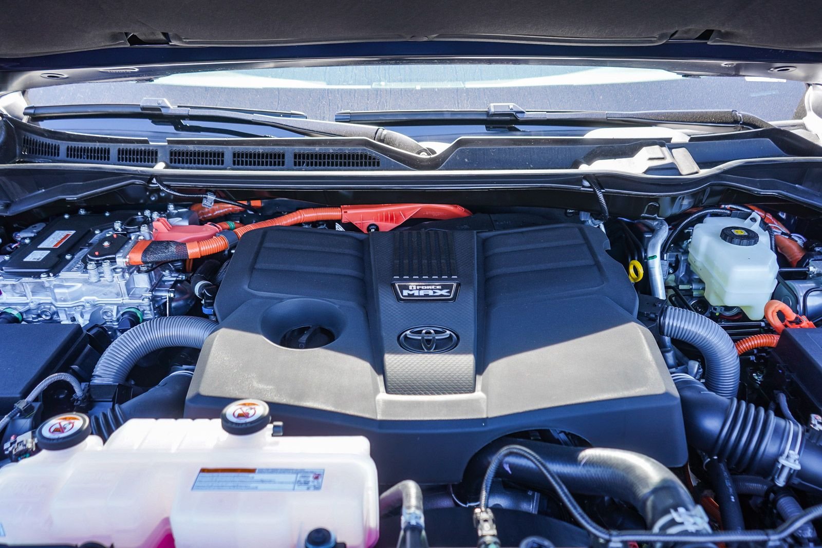 2026 Toyota Tundra Limited - Photo 27