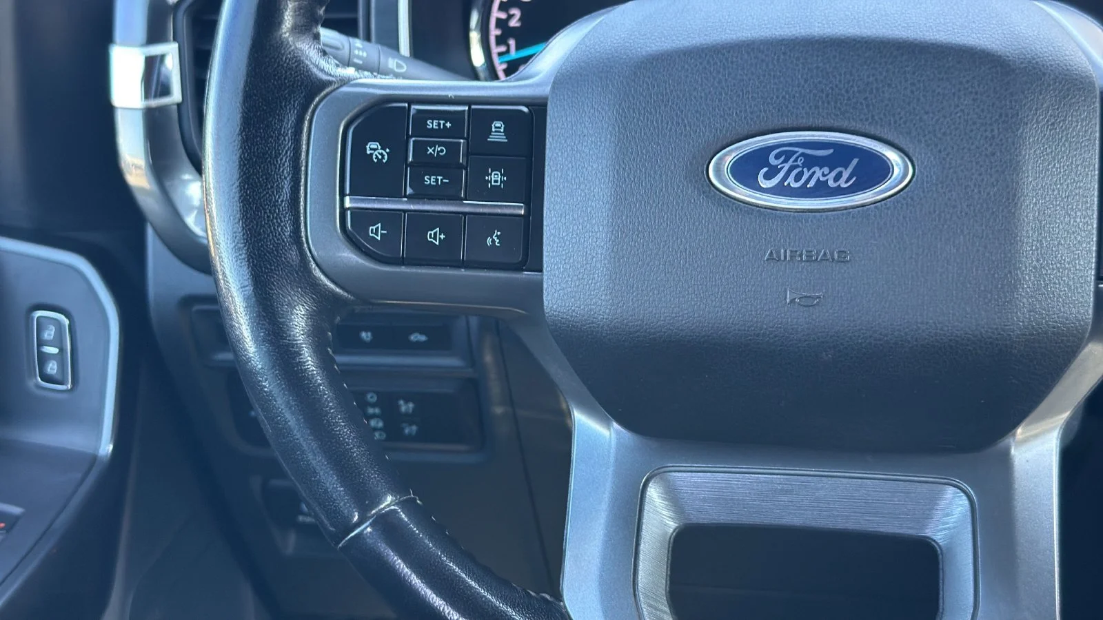 Used 2021 White Ford XLT image 11