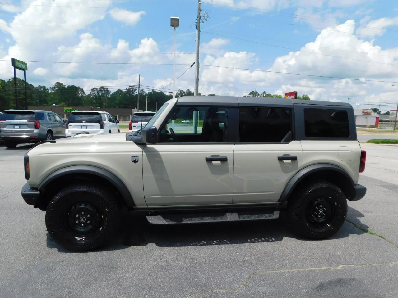 New 2026 Desert Sand Ford Big Bend® image 5
