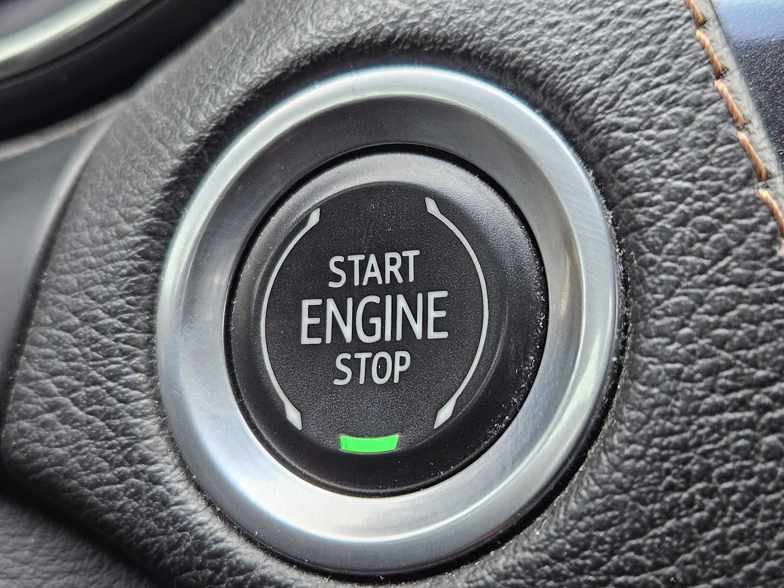 Used 2021 Wave Metallic Cadillac Sport image 20