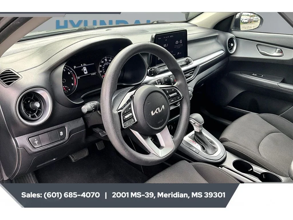 Used 2023 Steel Gray Kia LXS image 12