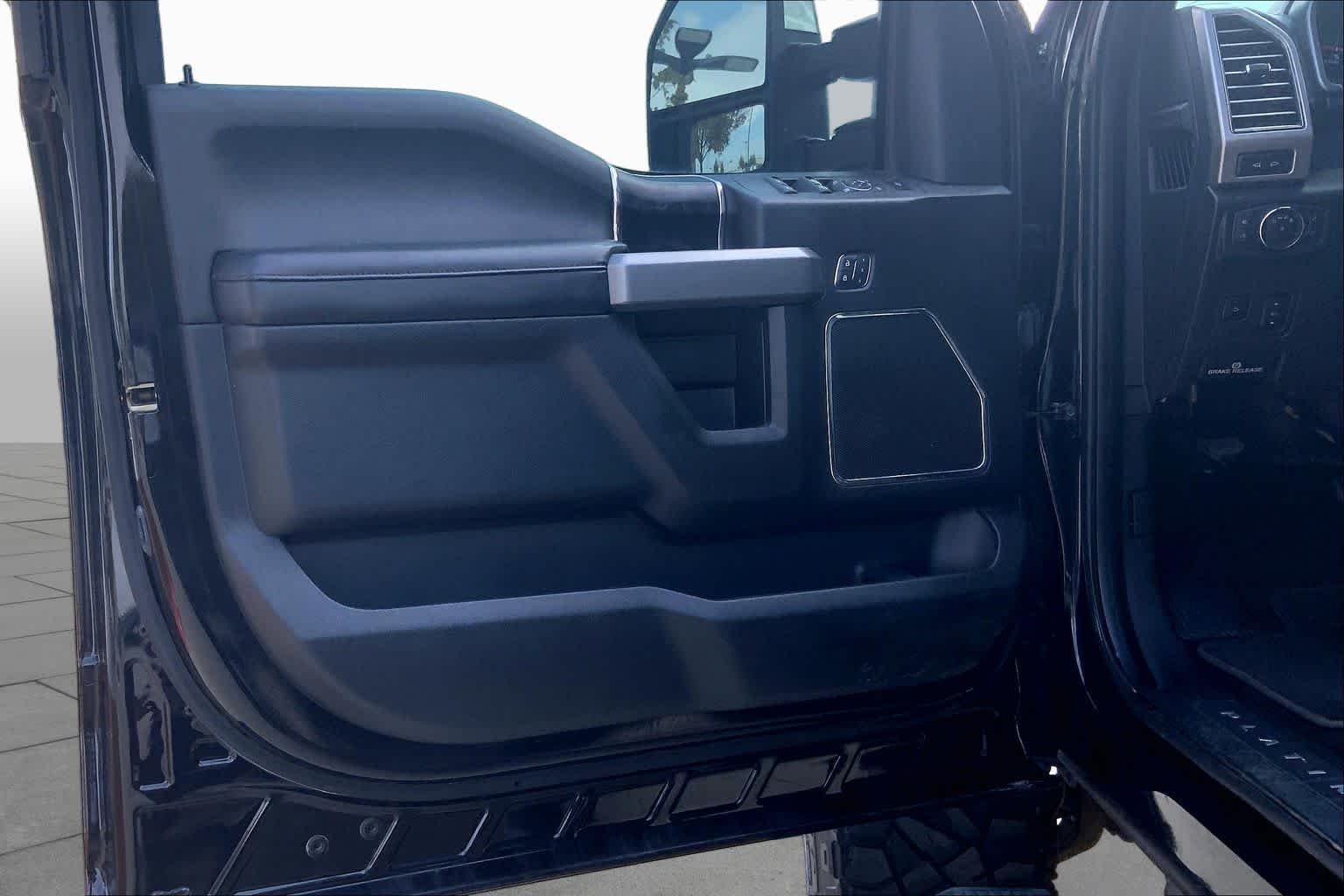 Used 2019 Agate Black Metallic Ford Platinum image 22