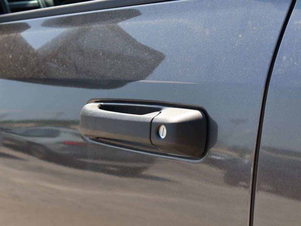 New 2026 Granite Crystal Metallic Clear-Coat Exterior Paint RAM Tradesman image 18
