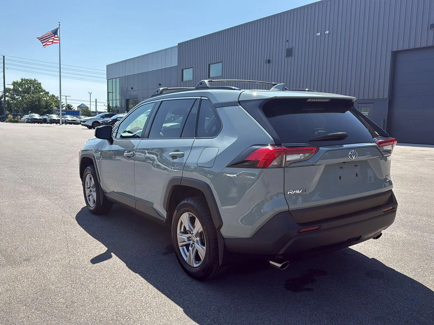 Used 2022 Lunar Rock Toyota XLE image 5