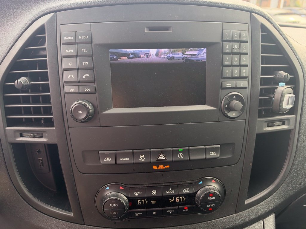 Used 2020 Black Mercedes-Benz Passenger image 9