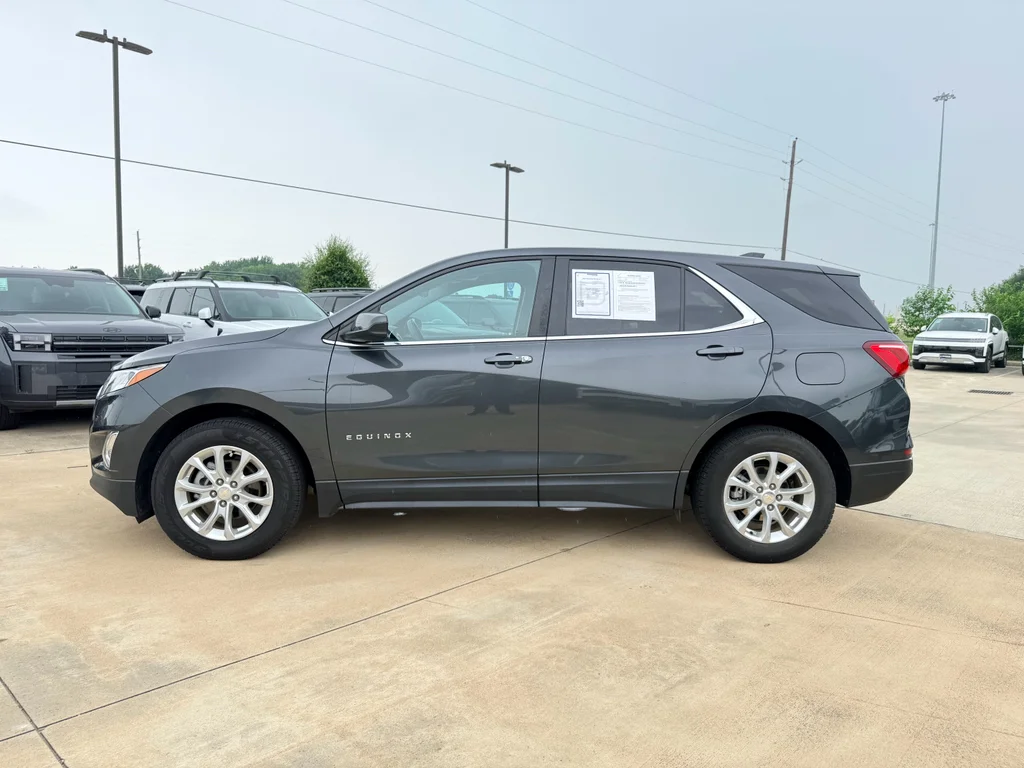 Used 2021 Nightfall Gray Metallic Chevrolet LT image 9