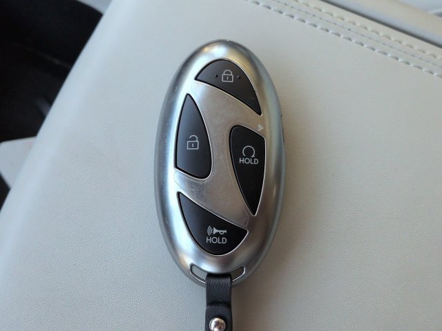 Certified Used 2025 White Hyundai SEL image 27
