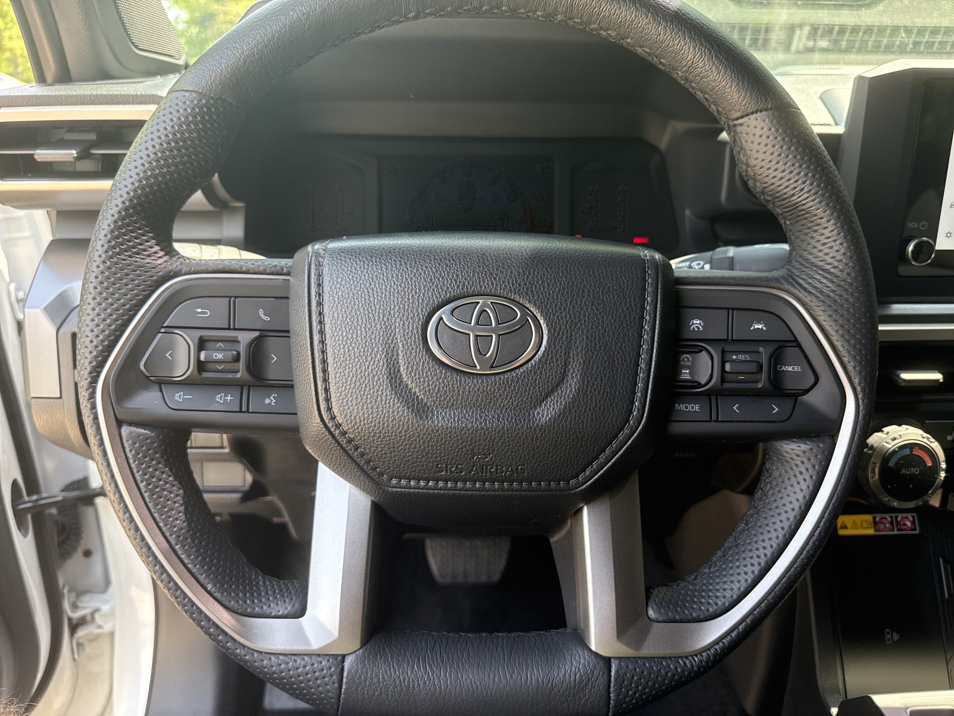 Used 2024 Ice Toyota SR5 image 24