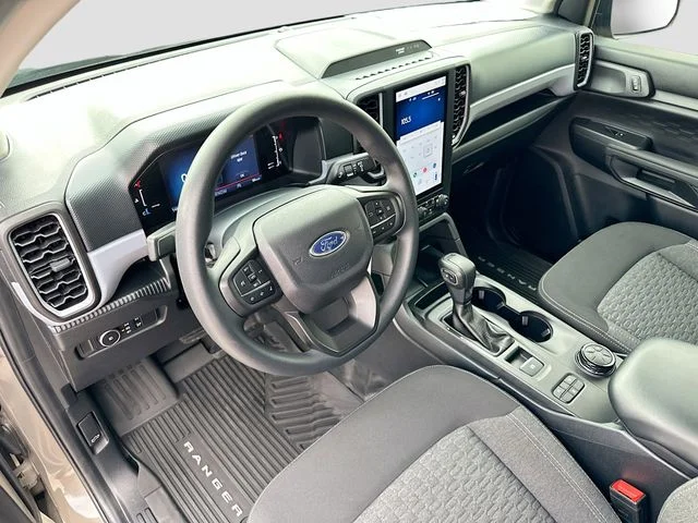 Used 2025 Gray Ford XL image 9