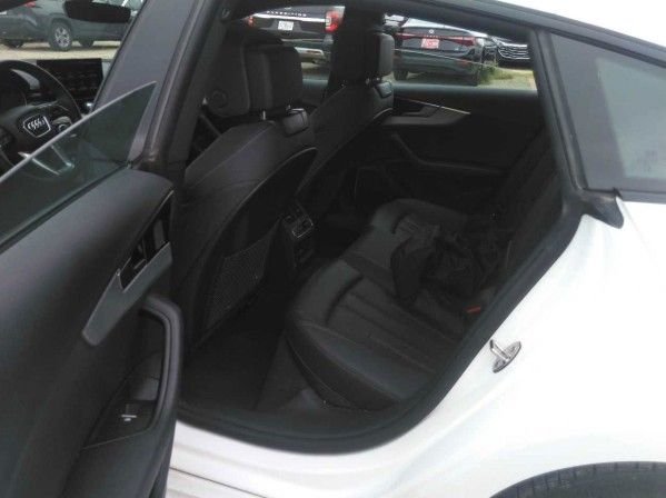 Used 2025 White Audi 45 S line Premium image 11