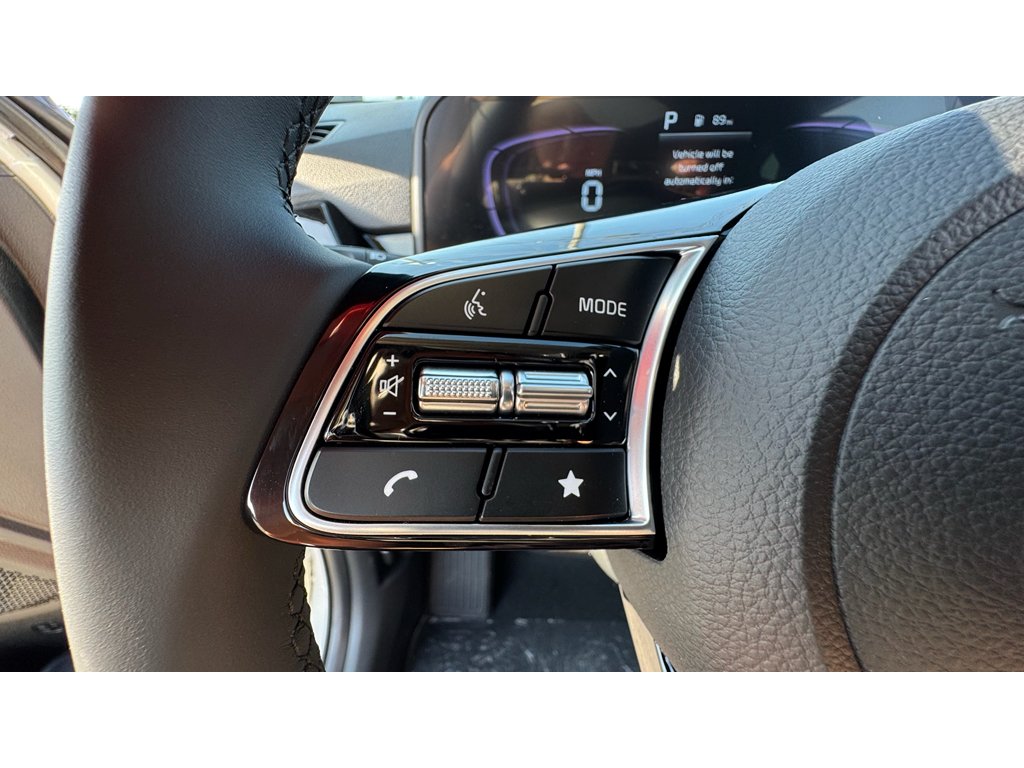 New 2026 Snow White Pearl Kia S image 11