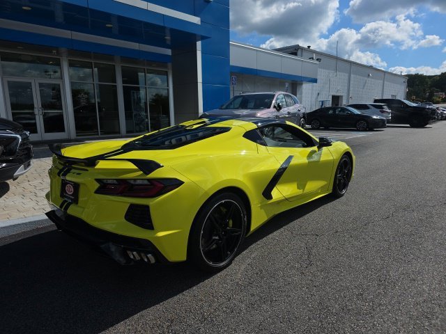 Used 2023 ACCELERATE YELLOW METALLIC Chevrolet 2LT image 6
