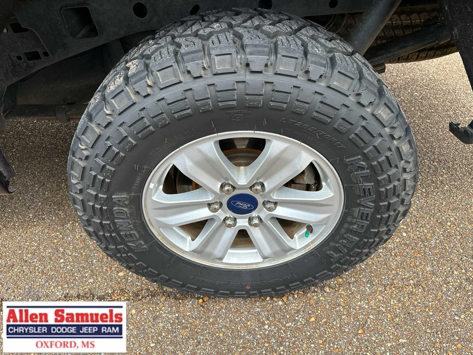 Used 2018 Magma Red Metallic Ford XLT image 21