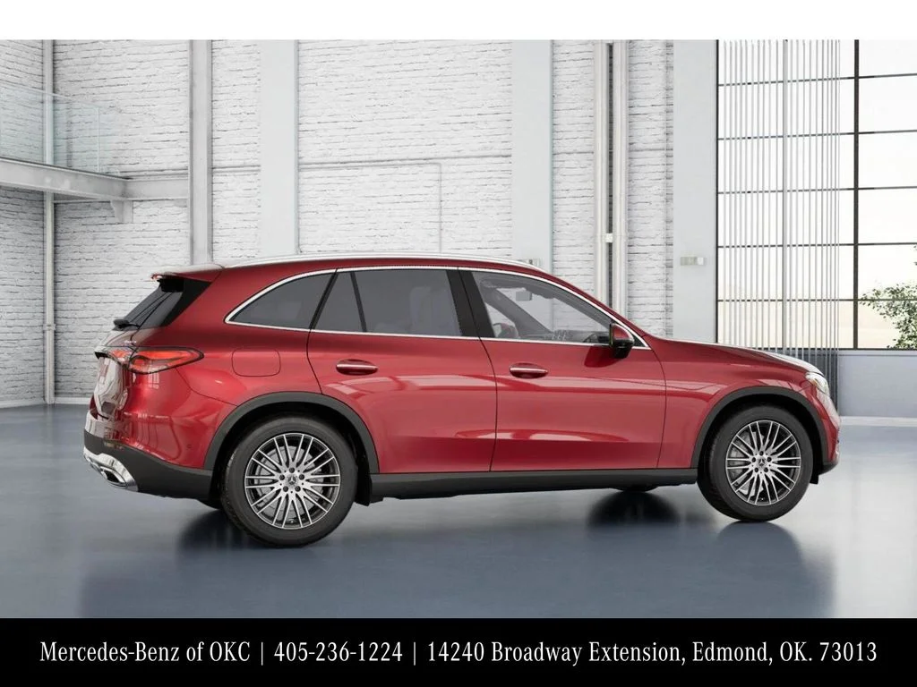 Used 2026 Red Mercedes-Benz GLC 300 image 18