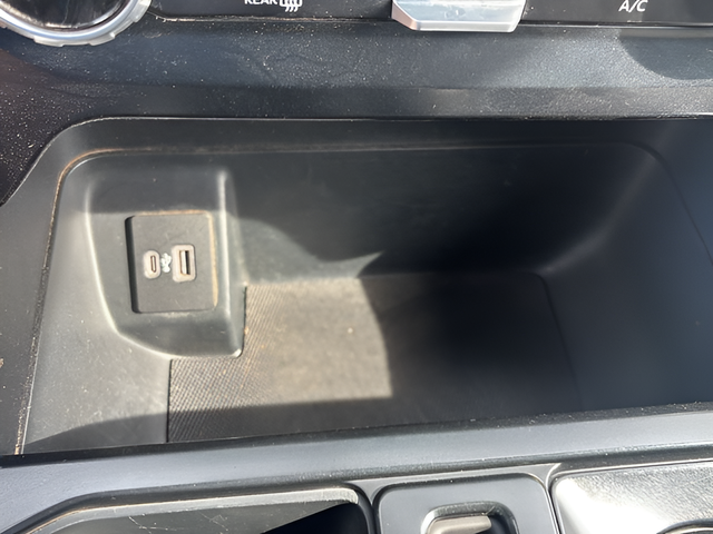 2023 Ford F-150 XLT - Photo 28