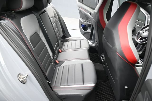 Used 2023 Gray Volkswagen Autobahn image 29