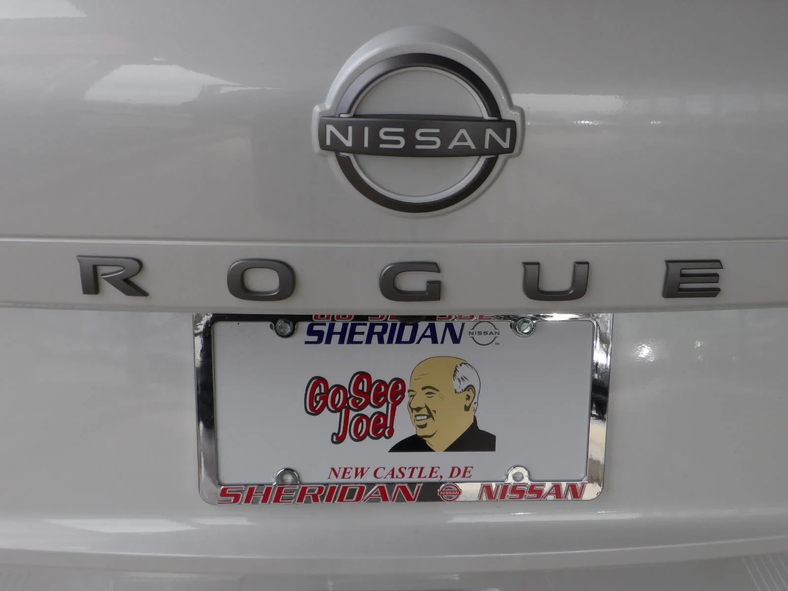 2026 Nissan Rogue SV - Photo 8