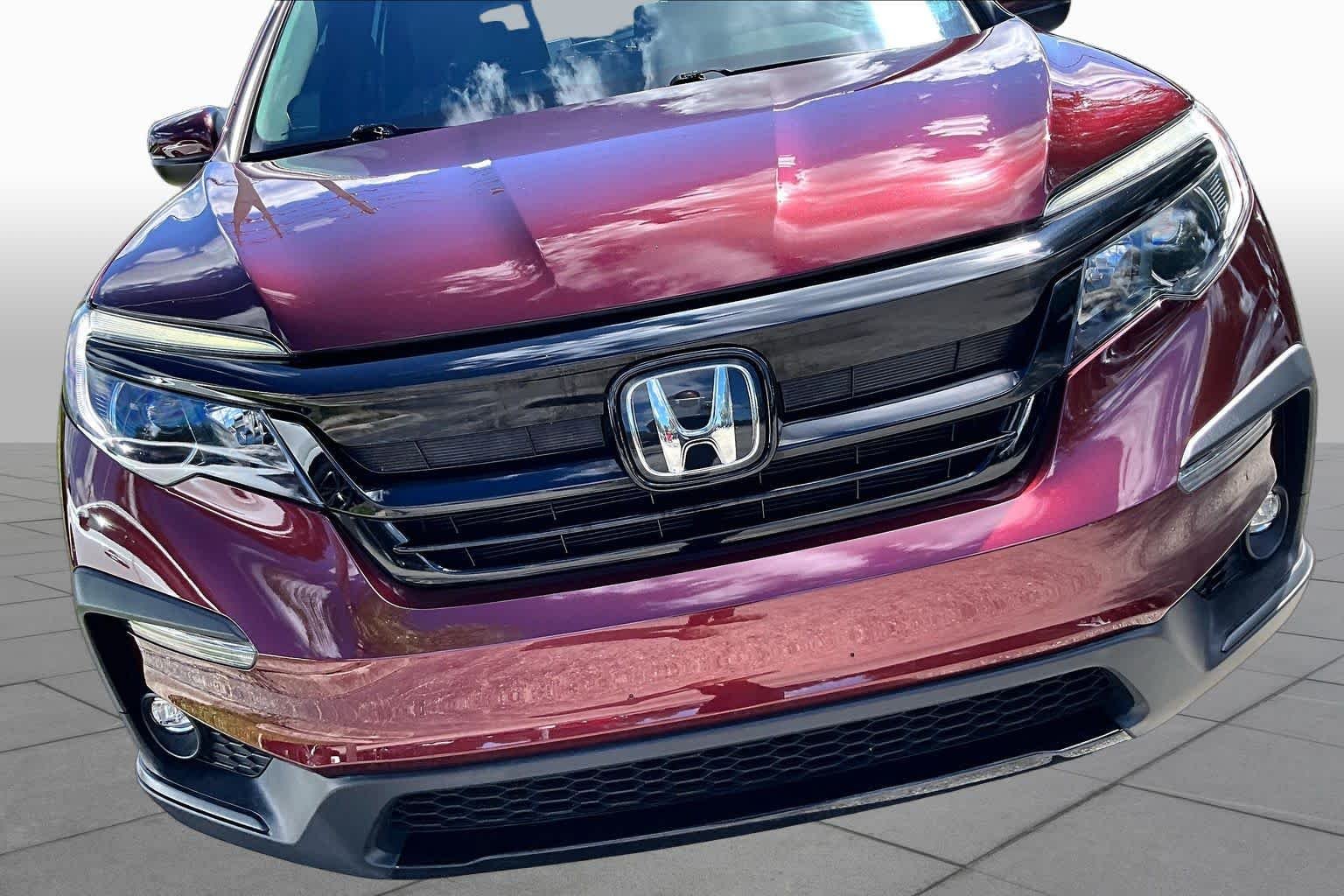 Used 2022 Deep Scarlet Pearl Honda Special Edition image 30