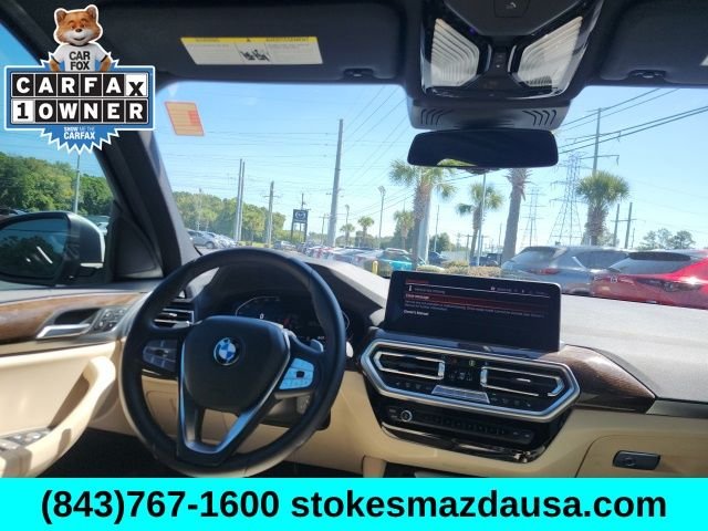 Used 2022 White BMW sDrive30i image 1