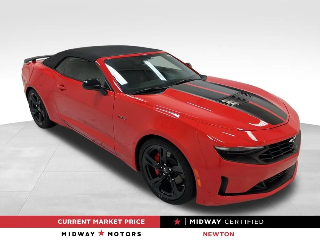 2021 Chevrolet Camaro 6.2 Convertible LT1's photo