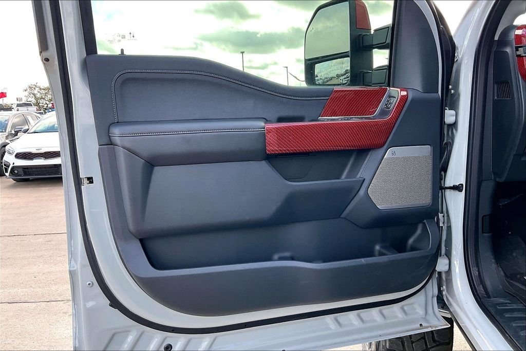 2025 Ford F-250 Super Duty Lariat - Photo 13