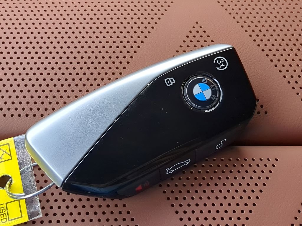 2025 BMW 7 Series 760i - Photo 29