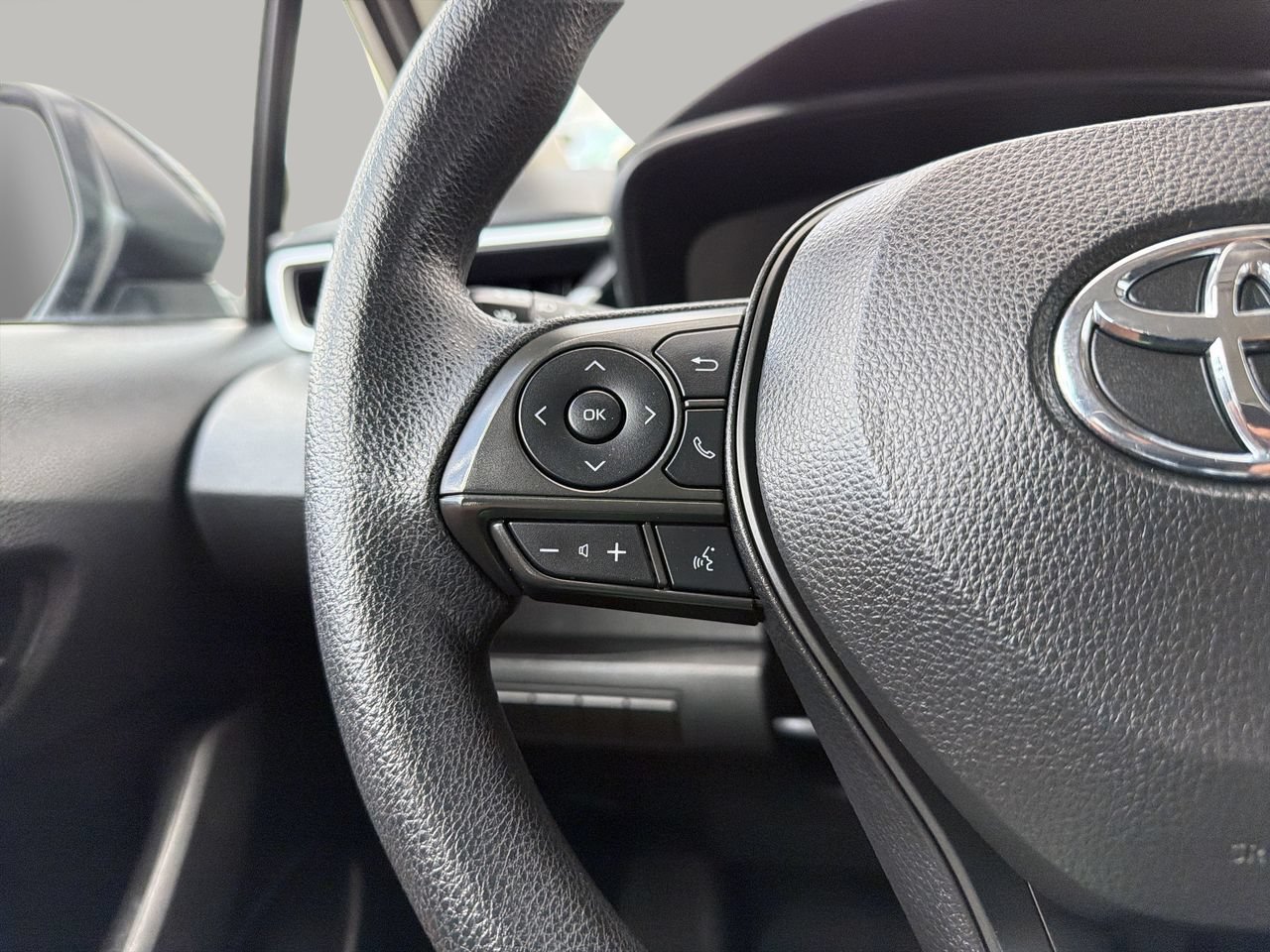 Used 2022 Black Sand Pearl Toyota LE image 25