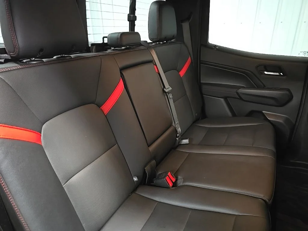 Used 2023 Black Chevrolet Z71 image 19