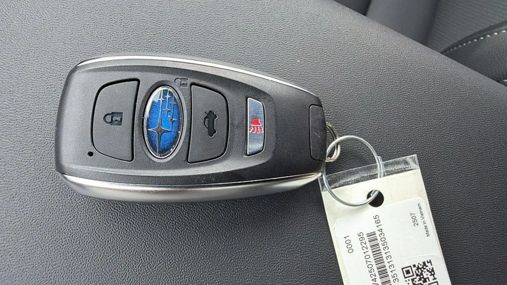 Used 2026 Crystal White Pearl Subaru Touring XT image 29