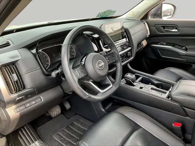 Used 2024 Gray Nissan SL image 19