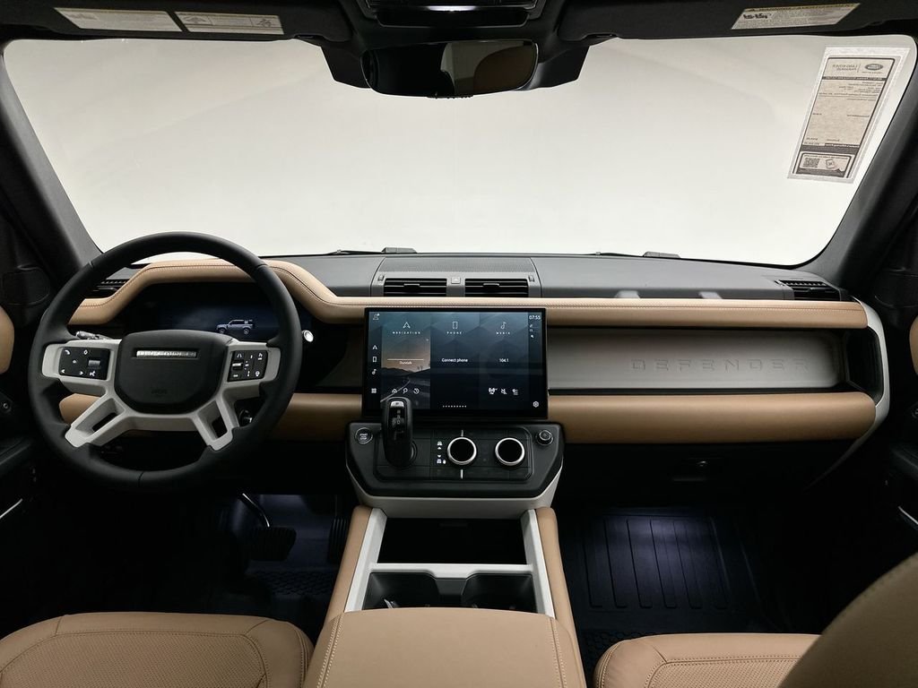 New 2026 Santorini Black Land Rover S image 8