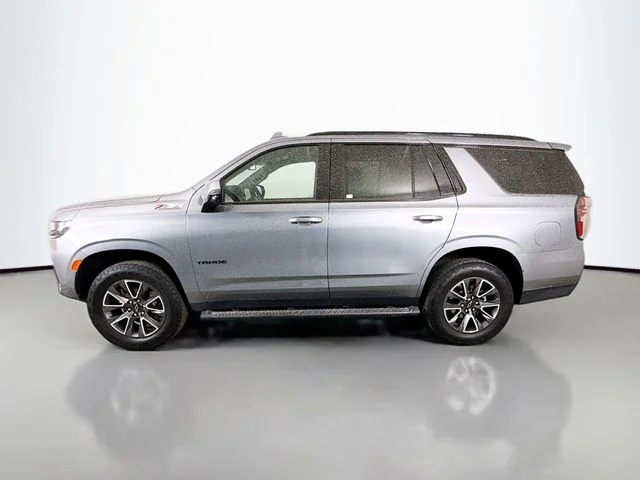 Used 2022 Gray Chevrolet Z71 image 4