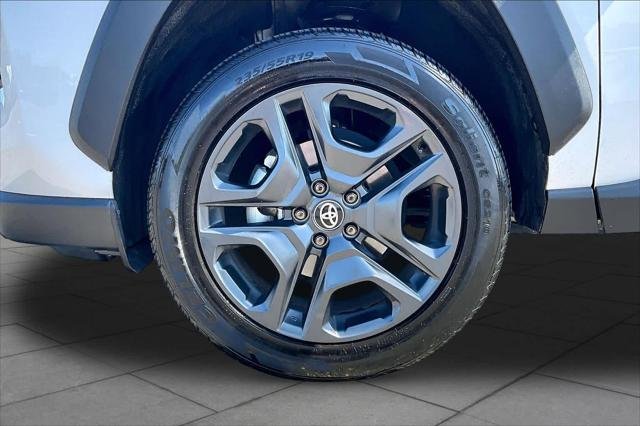 Certified Used 2024 ICE CAP Toyota  image 10