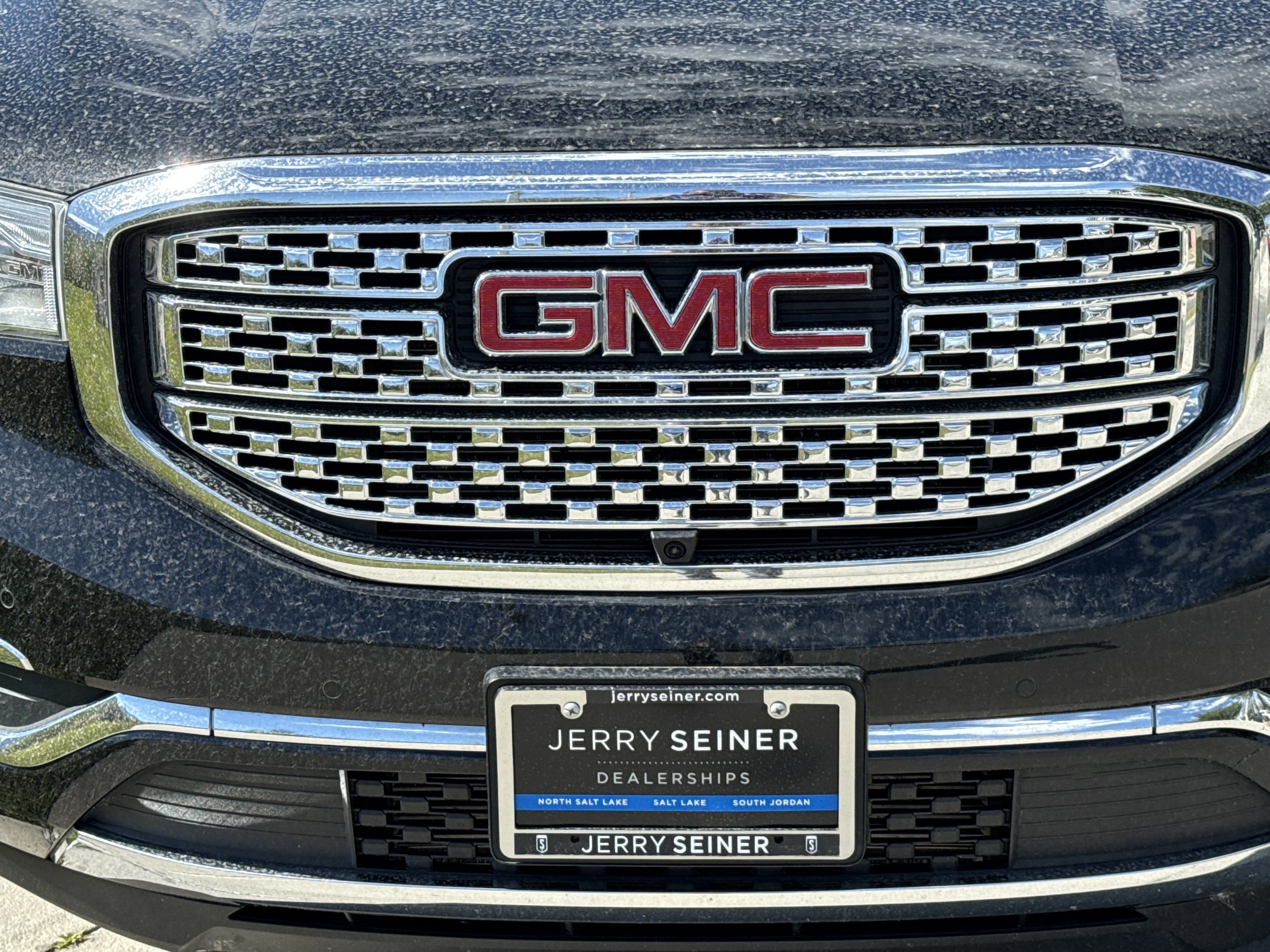 Used 2019 Ebony Twilight Metallic GMC Denali image 10