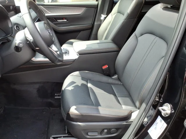 New 2026 BLACK Mazda Preferred image 11