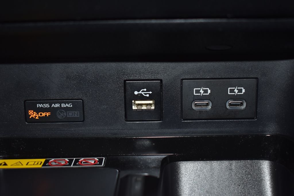 Used 2025 White Toyota LE image 19