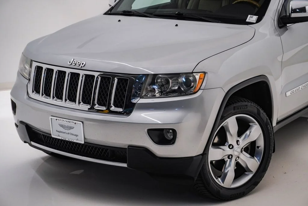 Used 2011 Bright Silver Metallic Jeep Overland image 4