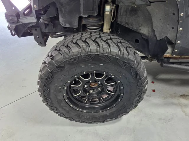 Used 2014 Gray Jeep Unlimited Rubicon image 16